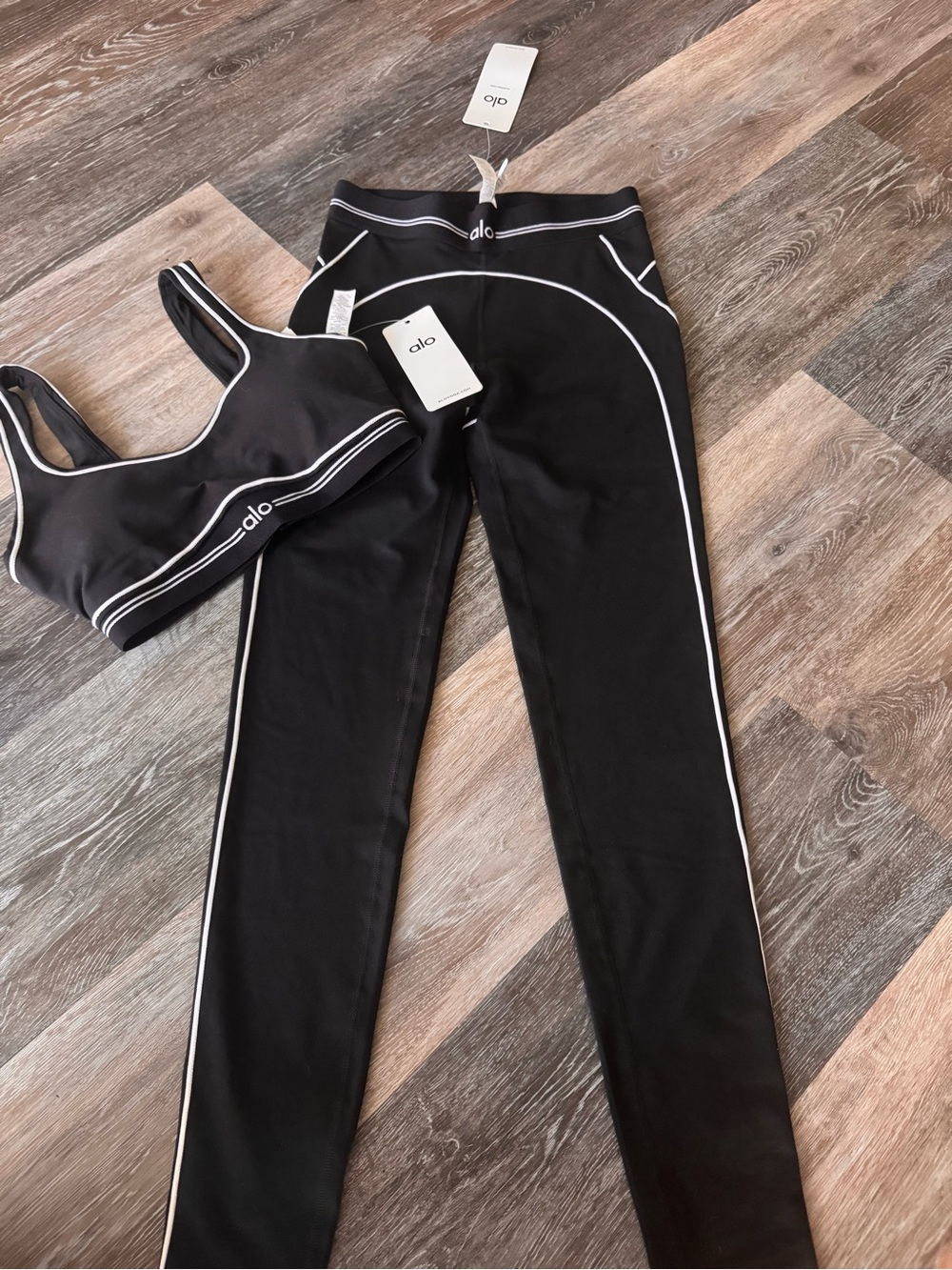 ALO Yoga Kids Black Leggings with White Contrast Piping